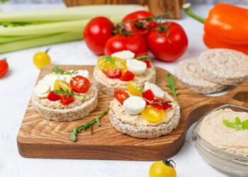 Tortitas de arroz caseras, receta fácil y rápida para un snack perfecto