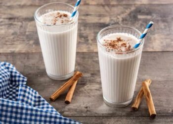 Horchata de chufa casera. La receta clásica de la bebida valenciana más refrescante
