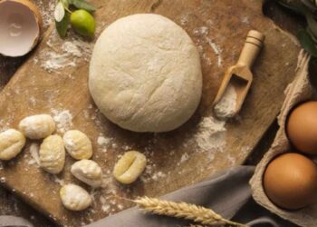 Ñoquis o Gnocchi de patata caseros. Receta italiana para disfrutar con distintas salsas
