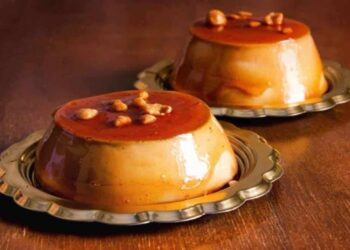 Flan de café fácil y rápido. Receta de un postre muy tradicional