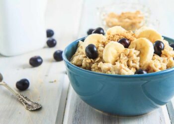 3 formas fáciles y rápidas de cómo comer avena en el desayuno