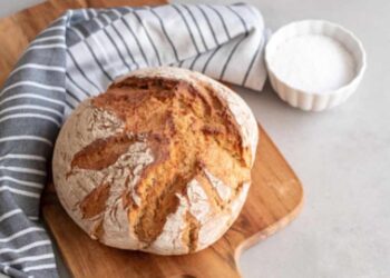 Pan casero para novatos. La receta más fácil para principiantes