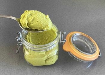 Crema de pistachos. Receta con solo un ingrediente y muy fácil de hacer