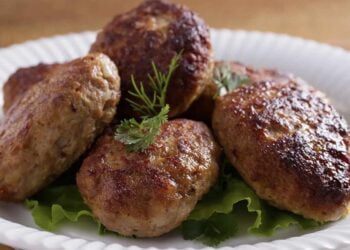 Filetes rusos caseros y súper jugosos. Receta fácil y rápida