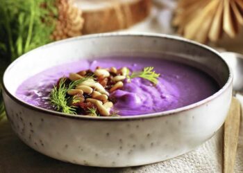 Crema de lombarda. Receta fácil, rápida y súper sabrosa