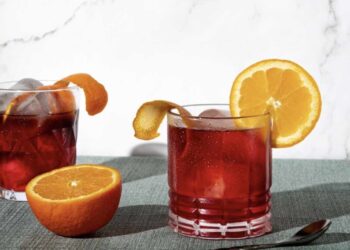 Cómo preparar un vermut rojo casero para que quede perfecto