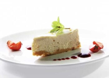 Tarta de queso al microondas, más fácil y rápida que en el horno