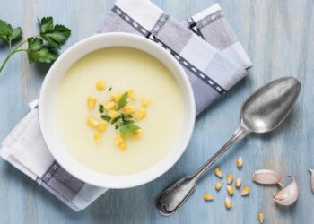 Crema de maíz dulce con 6 ingredientes. Receta fácil, rápida y deliciosa