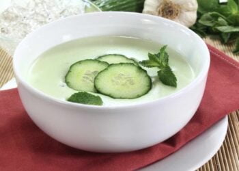 Crema fría de pepino y manzana, receta veraniega, súper refrescante y saludable