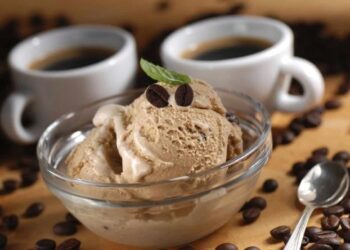 Helado de café casero fácil y rápido para un postre perfecto