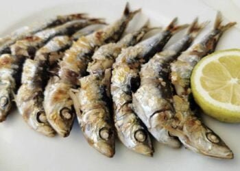 Sardinas en freidora de aire o airfryer, te quedarán como a la plancha