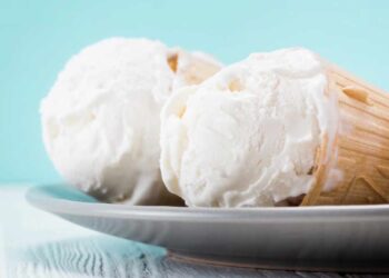 Helado de leche merengada fácil y sin heladera con tan solo 6 ingredientes