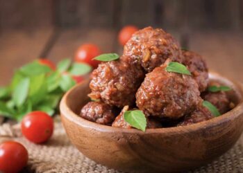 Albóndigas en airfryer o freidora de aire, receta fácil y rápida