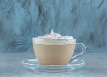 Cómo hacer espuma de leche de la manera más fácil y rápida en microondas y sin vaporizador