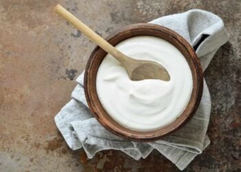 Cómo hacer nata líquida para cocinar, receta fácil con 2 ingredientes y en 20 minutos