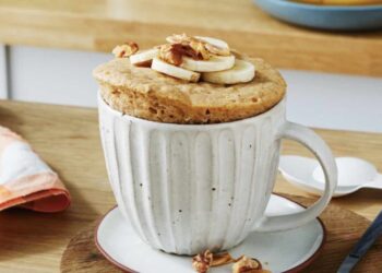 Bizcocho en microondas en taza, el mug cake perfecto en 5 minutos