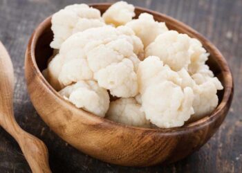 Cómo cocer coliflor en el microondas en menos de 10 minutos, receta fácil y saludable