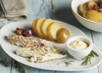 Lubina en airfryer, receta baja en grasas pero súper sabrosa