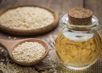 Cómo hacer aceite de sésamo casero, receta fácil para dar un extra de sabor a tus comidas