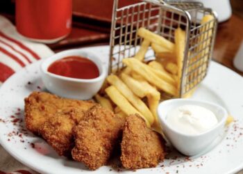 Delicias de pollo en freidora de aire, súper crujientes y con un 70% menos de grasa