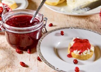 Mermelada de granada, receta fácil para un desayuno súper dulce