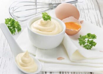 El “trucazo” fácil para evitar que la mayonesa casera se corte