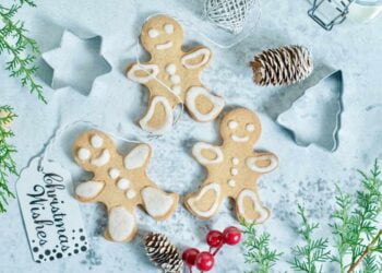 Cómo hacer glaseado para galletas, diviértete con tus hijos decorándolas