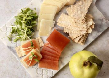 Cómo hacer membrillo casero, receta fácil para el dulce estrella