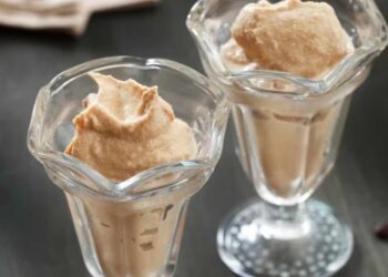 Sorbete de turrón, receta de aprovechamiento con la que sorprenderás a todos