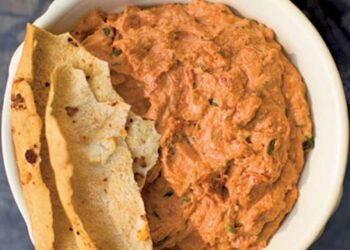 Paté de tomate y queso, receta fácil y rápida