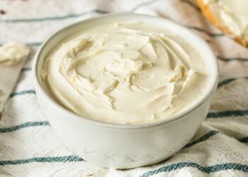 Cómo hacer queso crema para untar tipo Philadelphia en casa