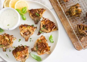 Alcachofas fritas, receta fácil y rápida para un aperitivo súper crujiente
