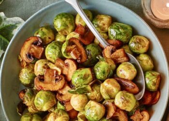 Coles de Bruselas con boletus, receta fácil y súper sabrosa