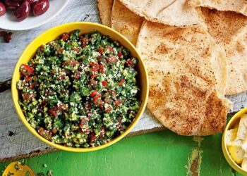 Ensalada Tabulé, receta árabe lista en 15 minutos