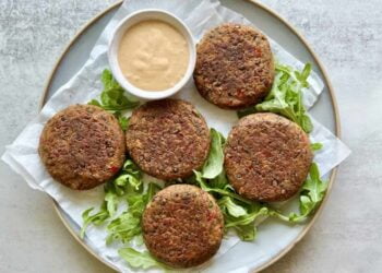 Hamburguesas de lentejas, receta vegana fácil y súper sabrosa