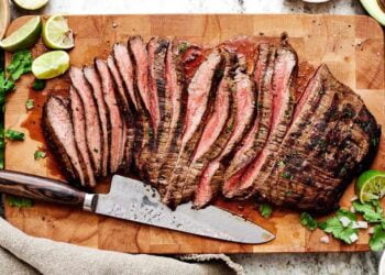 El mejor utensilio para añadir aceite de oliva a tus recetas en el horno