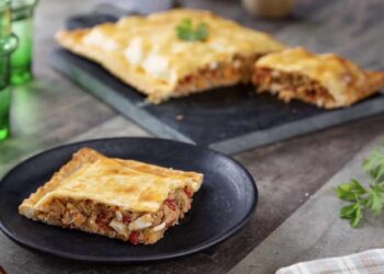 Empanada de atún, la receta que nunca falla para un buen aperitivo