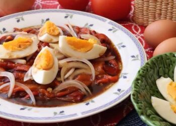 Zorongollo extremeño, receta fácil de la ensalada tradicional de pimientos asados