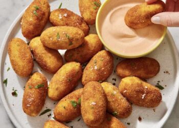 Croquetas de patata en airfryer, receta cremosa y sabrosa